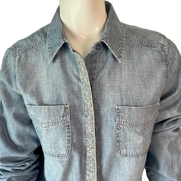 CHICO'S Denim Shirt Size 0 or US Small Button Down Y2K Embroidered - Picture 8 of 11